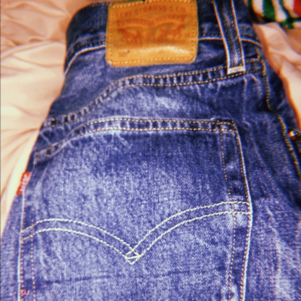 Women’s size 4 blue 501 denim mom jeans - Picture 1 of 3